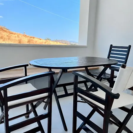 Dina Horizon Estate Apartamento *